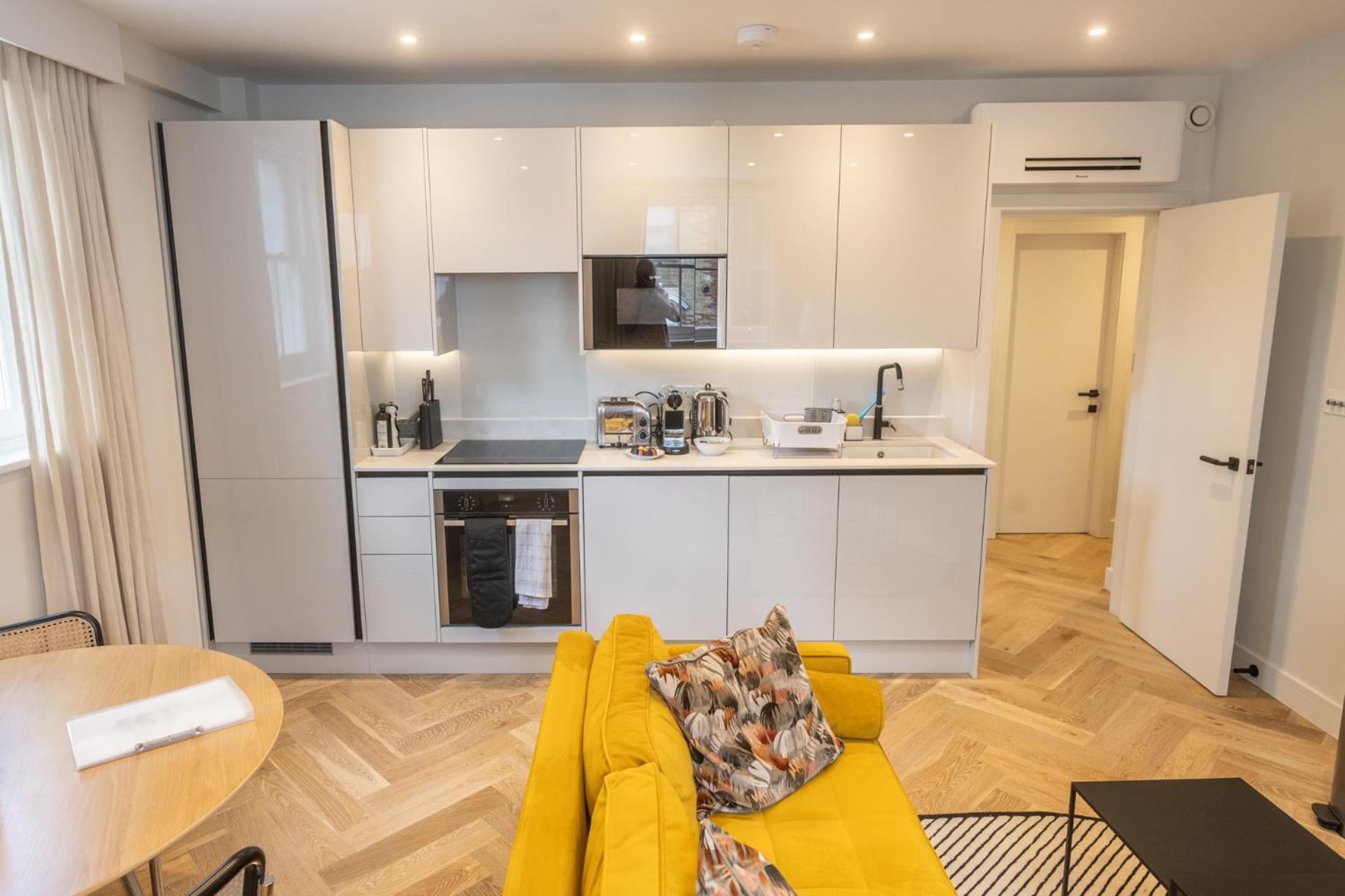 Modern, Stylish Newly Refurbished 2Nd Floor Apartment In Fitzrovia London Exterior photo