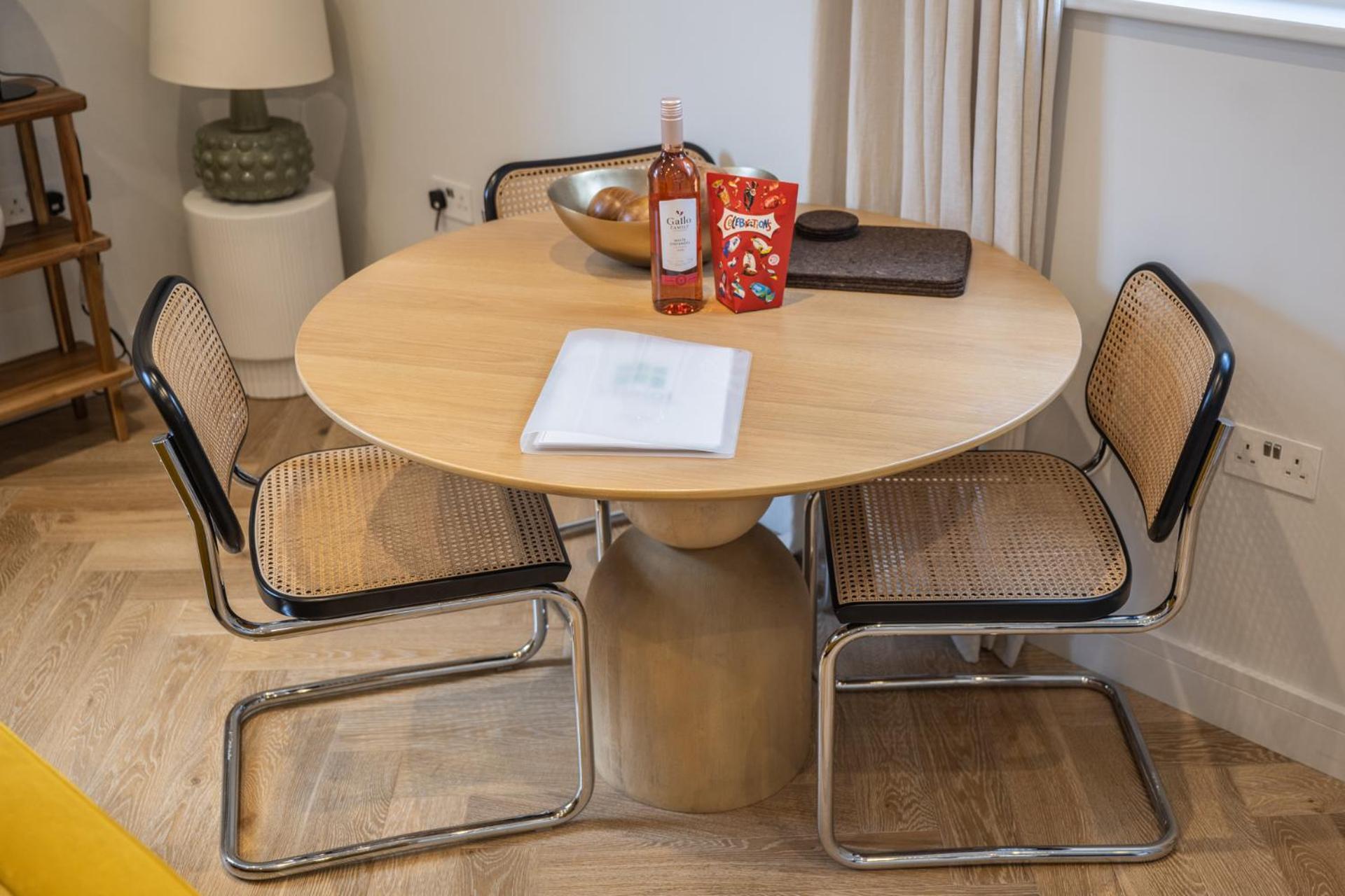Modern, Stylish Newly Refurbished 2Nd Floor Apartment In Fitzrovia London Exterior photo